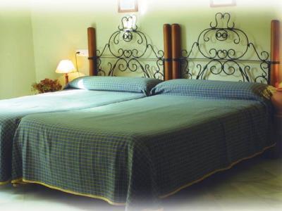 Hotel La Enrea Montefrío Buitenkant foto